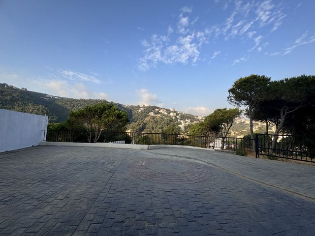 Apartment with a terrace for sale in Baabdat, Metn