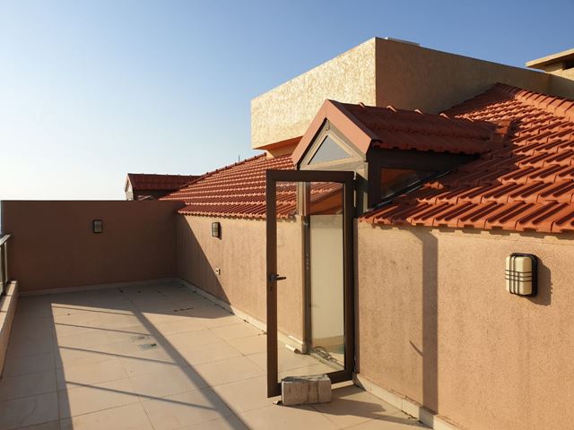 Sea-view apartment for sale in Louayze, Baabda - photo 2