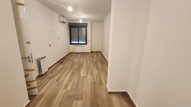 Apartment for sale in Yarzeh, Baabda - photo 3