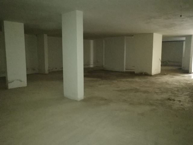 Warehouse for sale in Bsaba, Baabda
