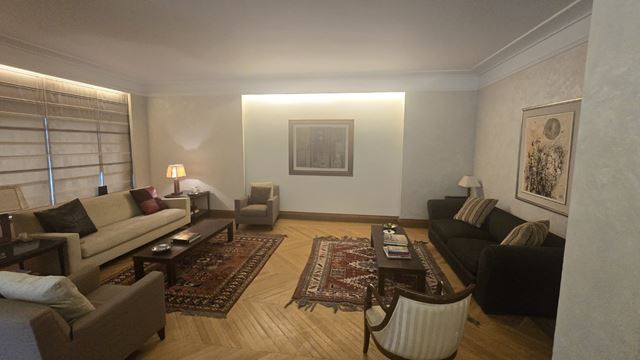 Apartment for rent in Hamra, Beirut - photo 2