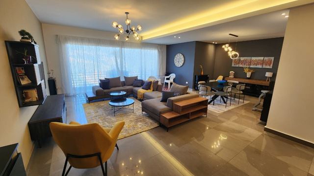 Sea-view apartment for sale in Fiyadiye, Baabda