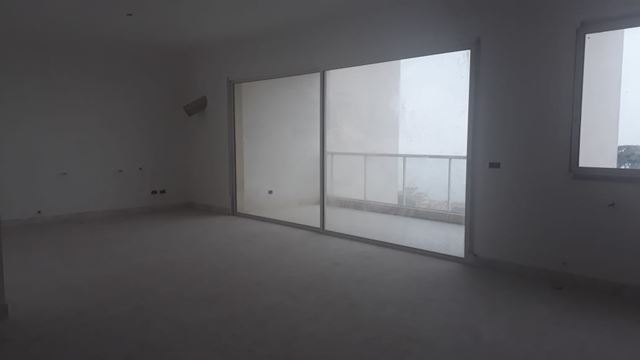 Sea-view apartment for sale in Ain Saade, Metn - photo 3