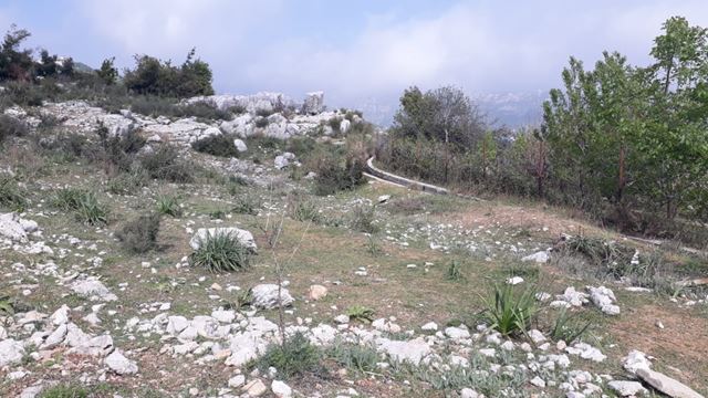 Land with a mountain view for sale in Klayaat, Keserwan