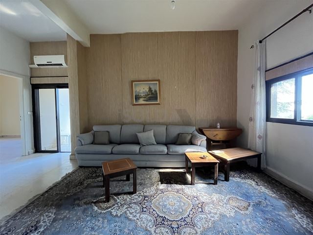 Apartment with a mountain view for rent in Baabdat, Metn - photo 2