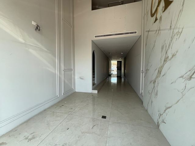 Store for rent in Naccache, Metn