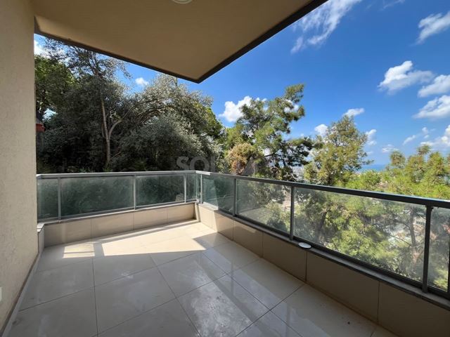 Sea-view apartment for sale in Tilal Ain Saade,, Metn - photo 2