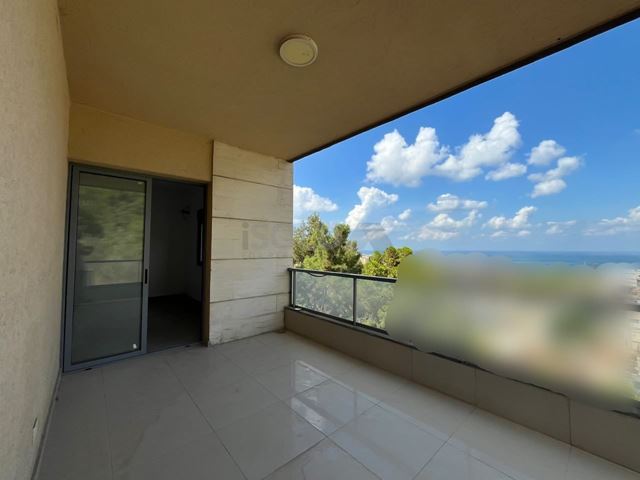 Sea-view apartment for sale in Tilal Ain Saade,, Metn - photo 2