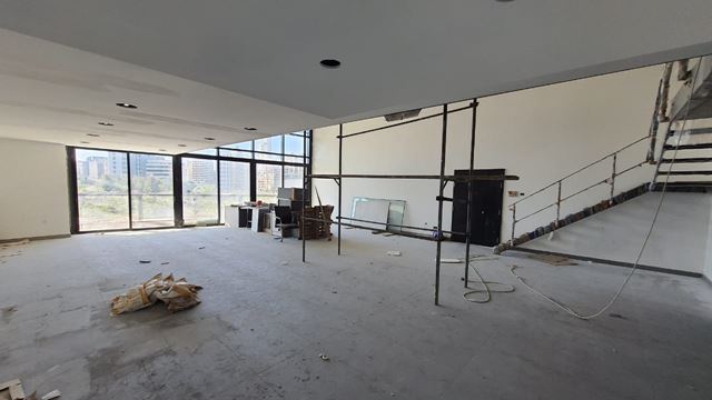Apartment with a mountain view for rent in Achrafieh, Beirut